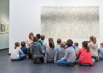 Музей современного искусства Гента отмечает 20-летие