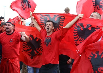 Новый рекламный слоган Албании вызвал горячие дискуссии