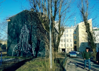В Петербурге в День космонавтики появилось граффити с Валентиной Терешковой