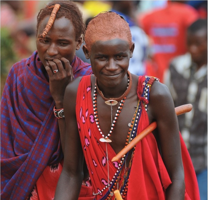 Племя Масаи, Маджи Мото, Кения, Африка.jpg