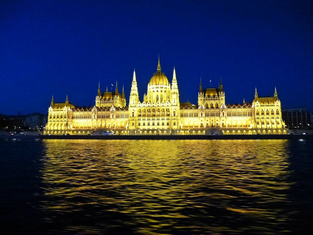 парламент Будапешт