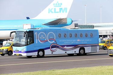 KLM запустила новый бесплатный автобус в аэропорт Амстердама