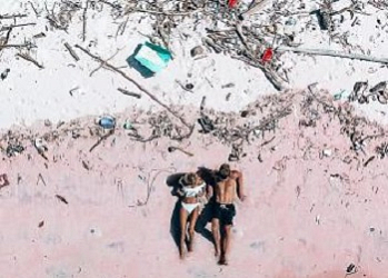 Туристы опубликовали фотографию индонезийского пляжа, которая шокировала соцсети